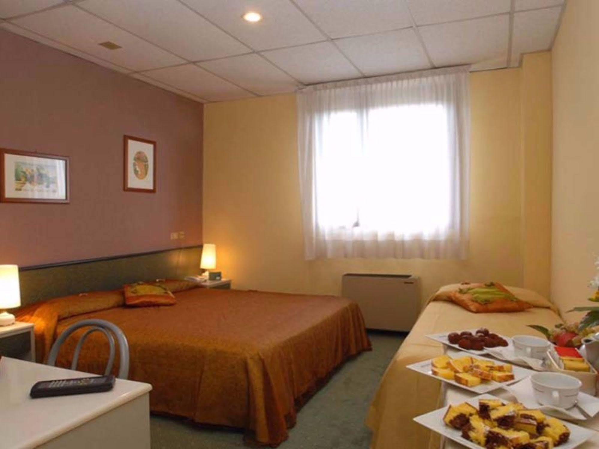 Thp Bologna Hotel Carteria di Sesto Rastignano Værelse billede
